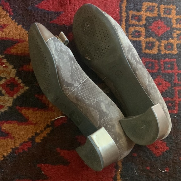 Geox | Snakeskin print suede block heel flat | Size 40 - Picture 2 of 5